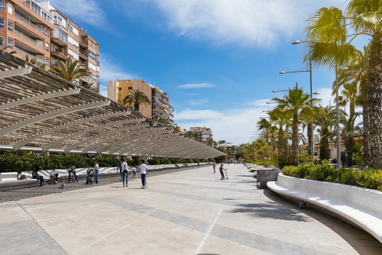 Studio Galera Torrevieja Luaran gambar